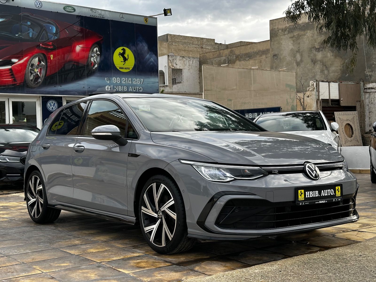 Volkswagen Golf 8 GTE à Tunis - Photo 4