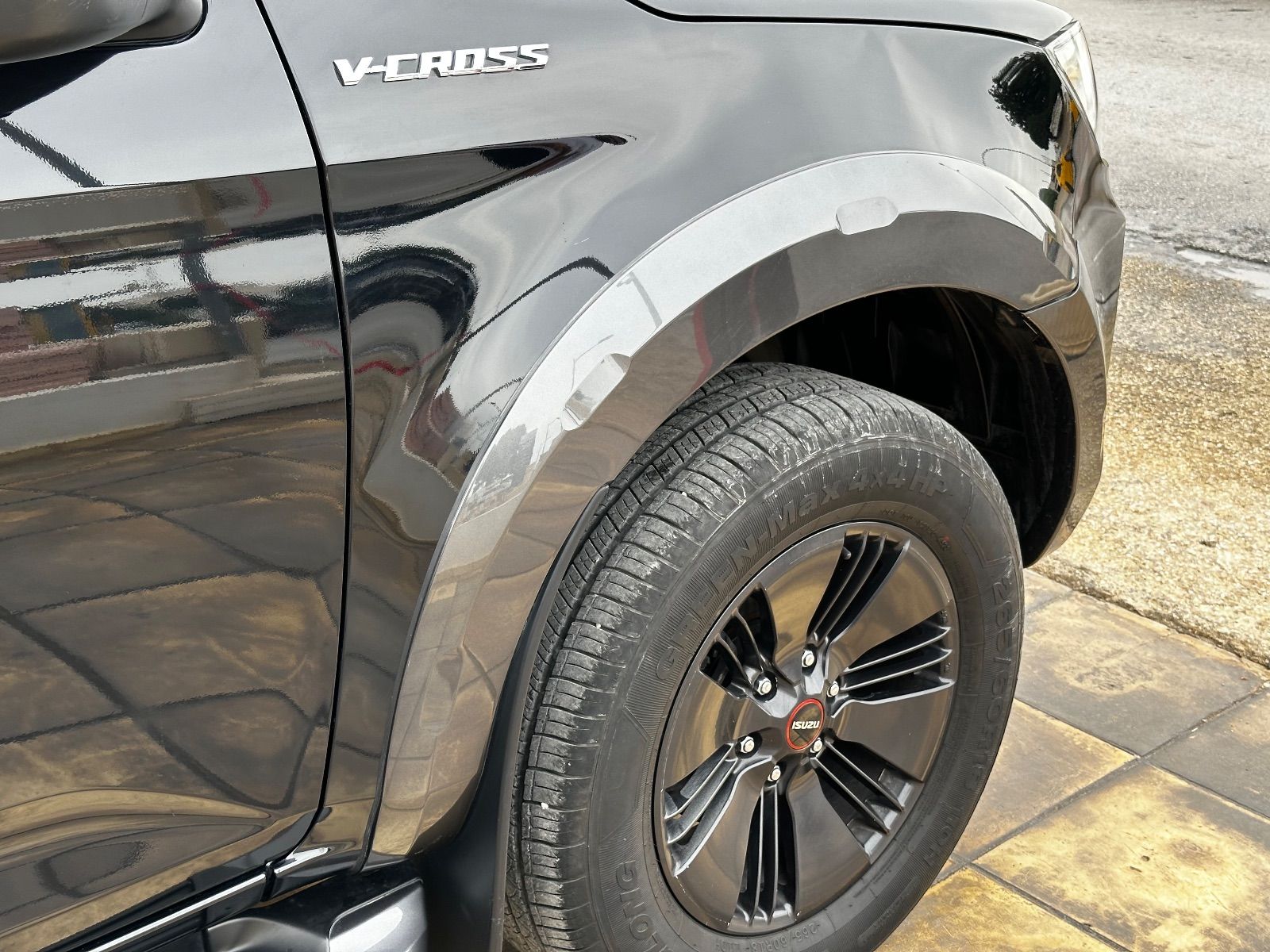 Isuzu D-Max Double Cabine V-Cross à Tunis - Photo 24