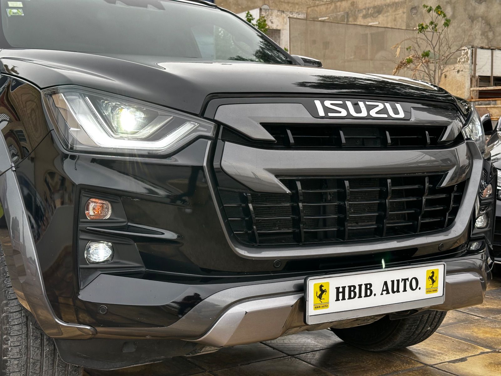 Isuzu D-Max Double Cabine V-Cross à Tunis - Photo 22