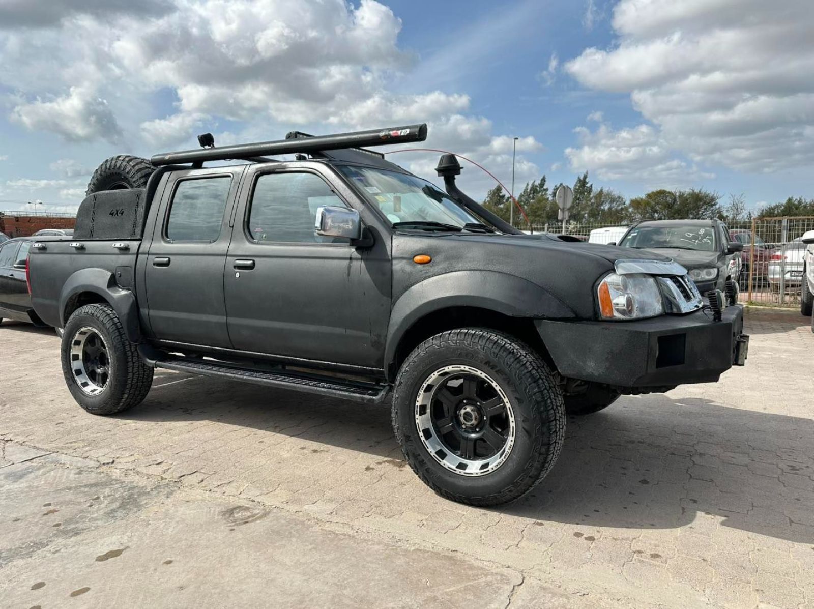 Nissan Navara à Ariana - Photo 3