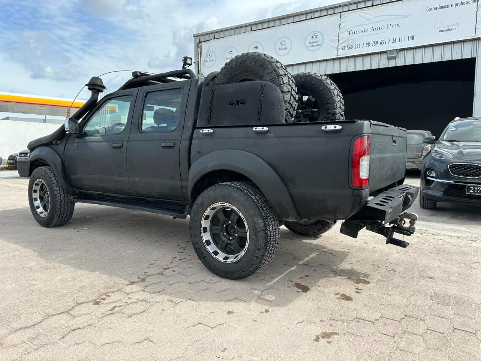 Nissan Navara à Ariana - Photo 2
