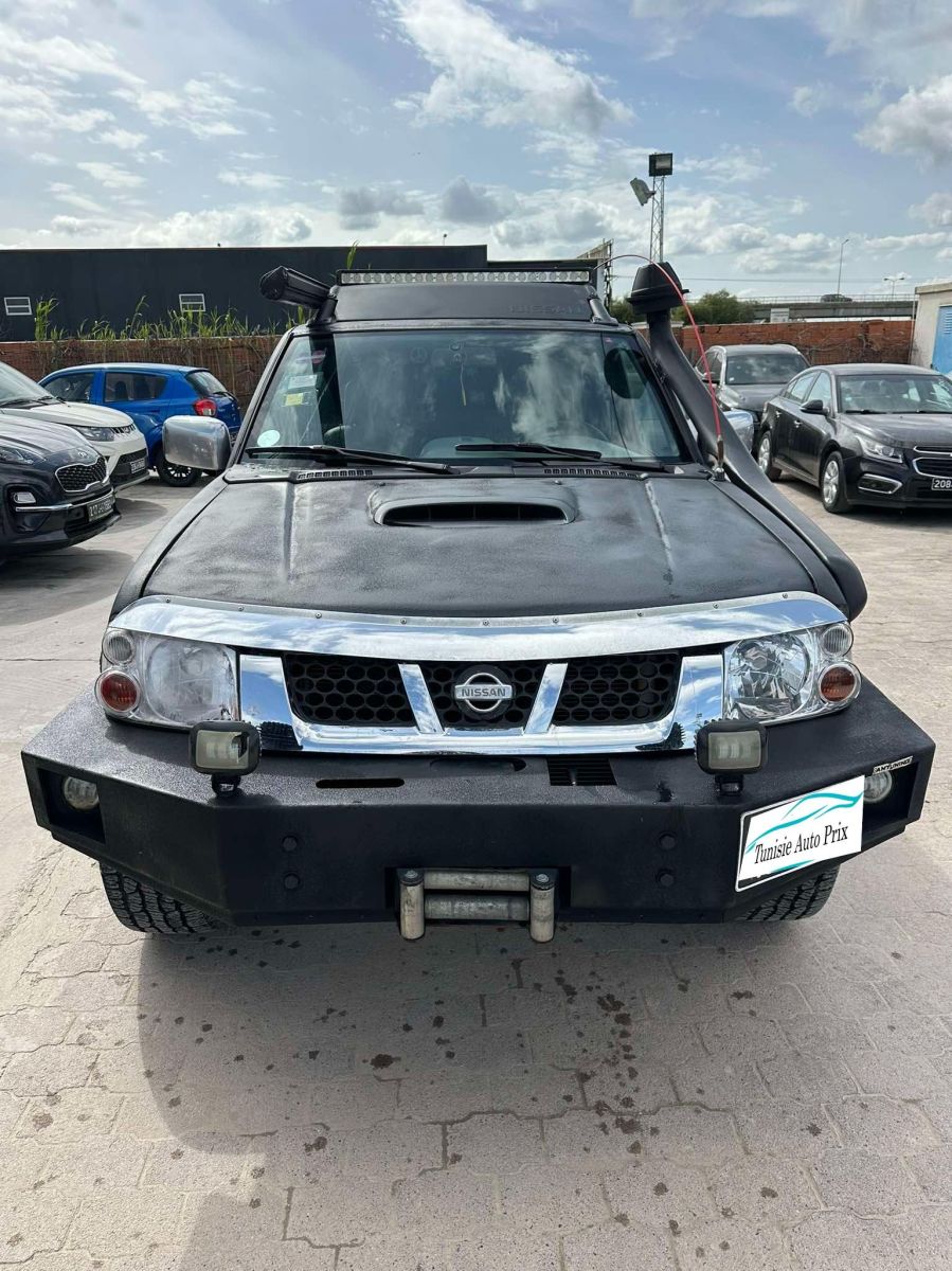 Nissan Navara à Ariana - Photo 10
