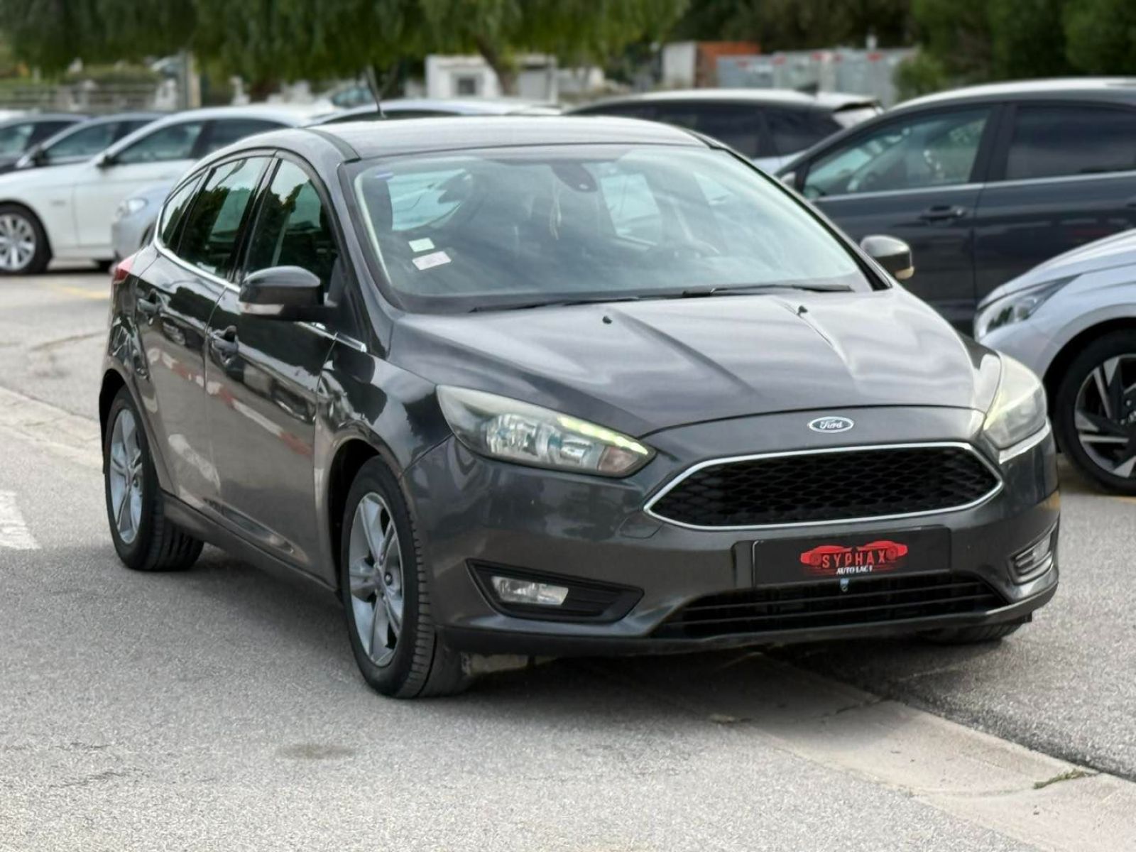 Ford Focus Titanium à Ben Arous - Photo 2