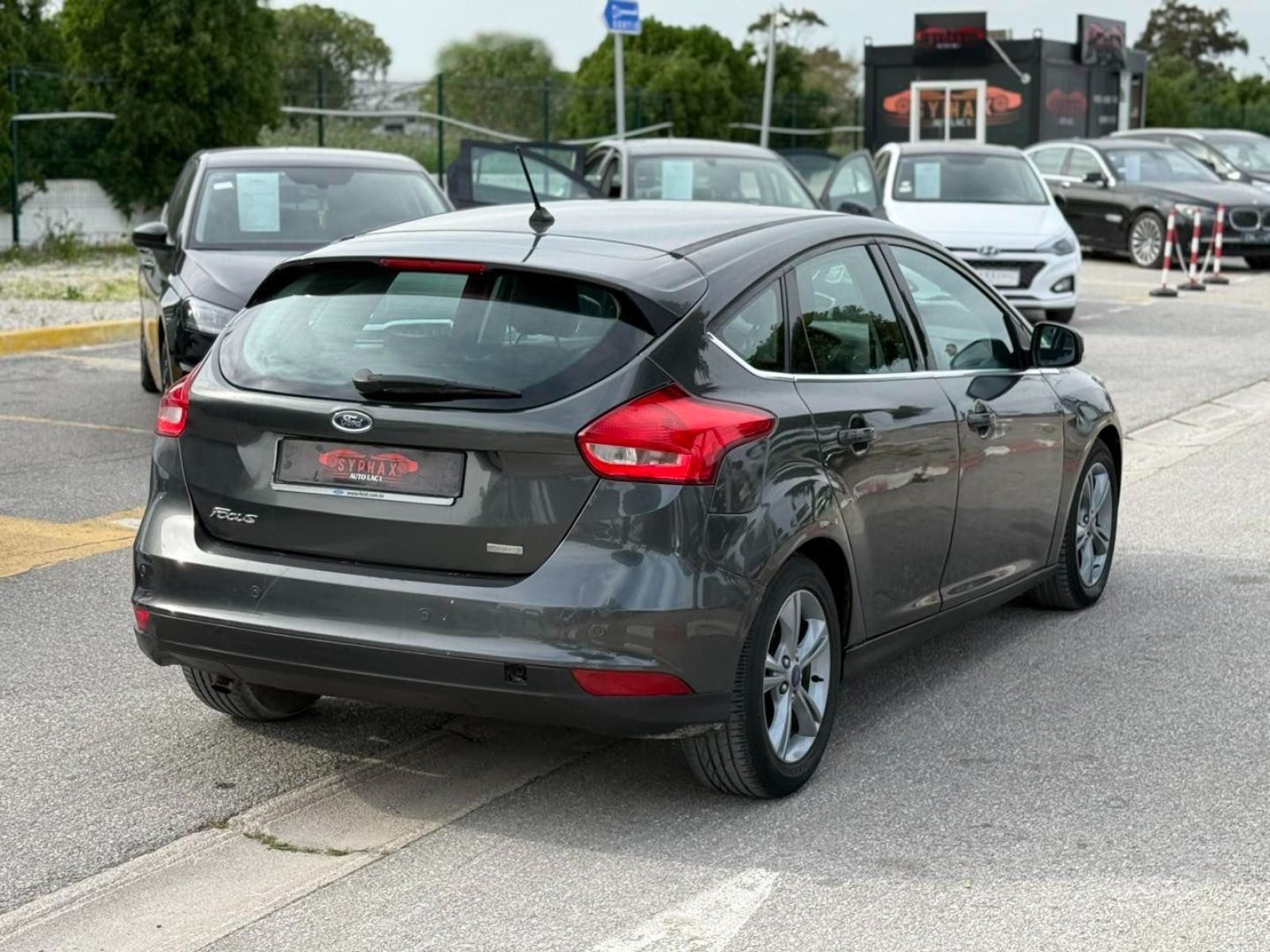 Ford Focus Titanium à Ben Arous - Photo 4