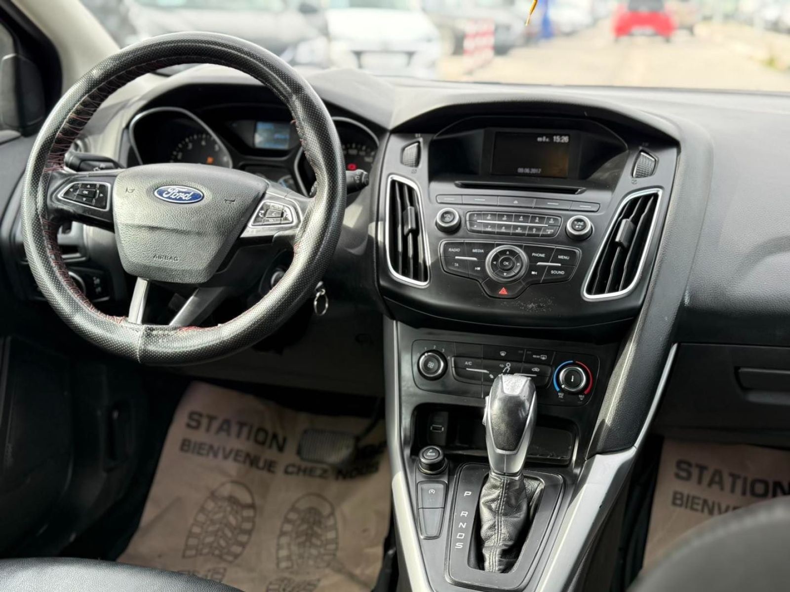 Ford Focus Titanium à Ben Arous - Photo 5