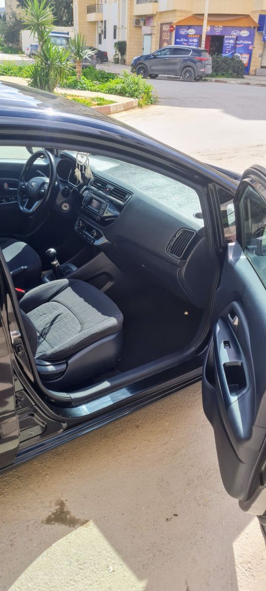 KIA Rio 5p à Tunis - Photo 15