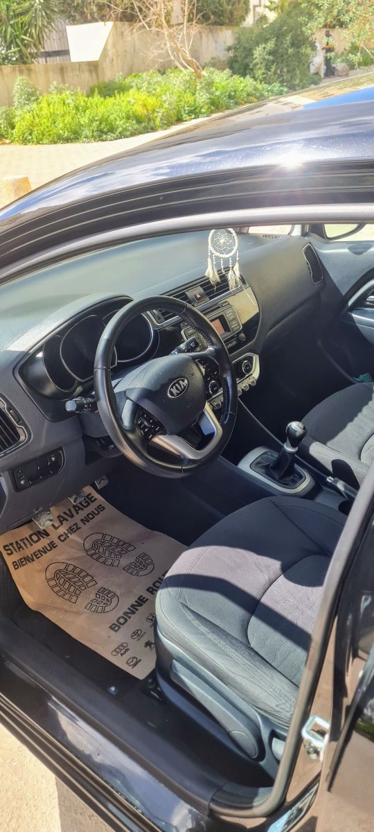 KIA Rio 5p à Tunis - Photo 13