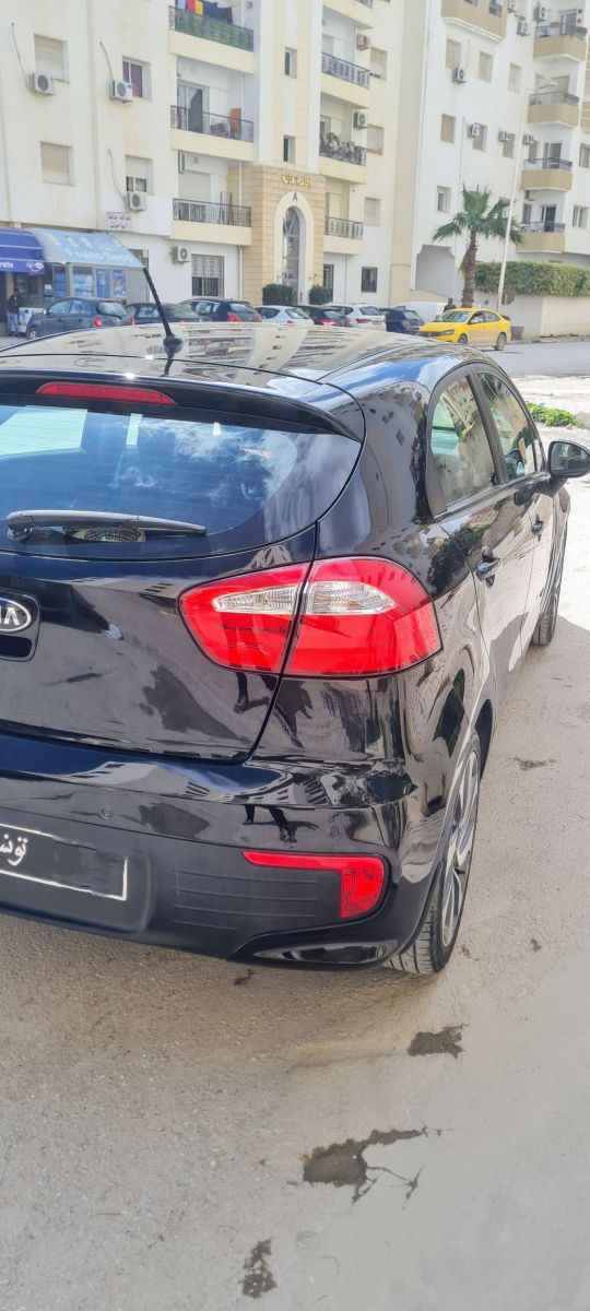 KIA Rio 5p à Tunis - Photo 11