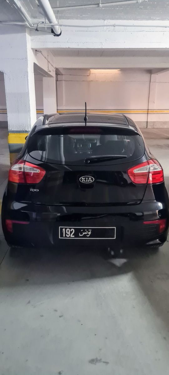 KIA Rio 5p à Tunis - Photo 6