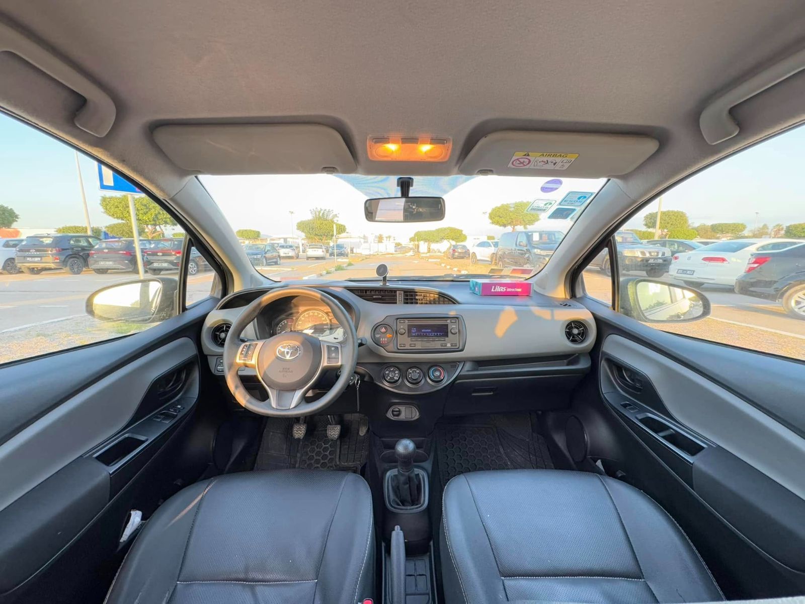 Toyota Yaris à Tunis - Photo 8