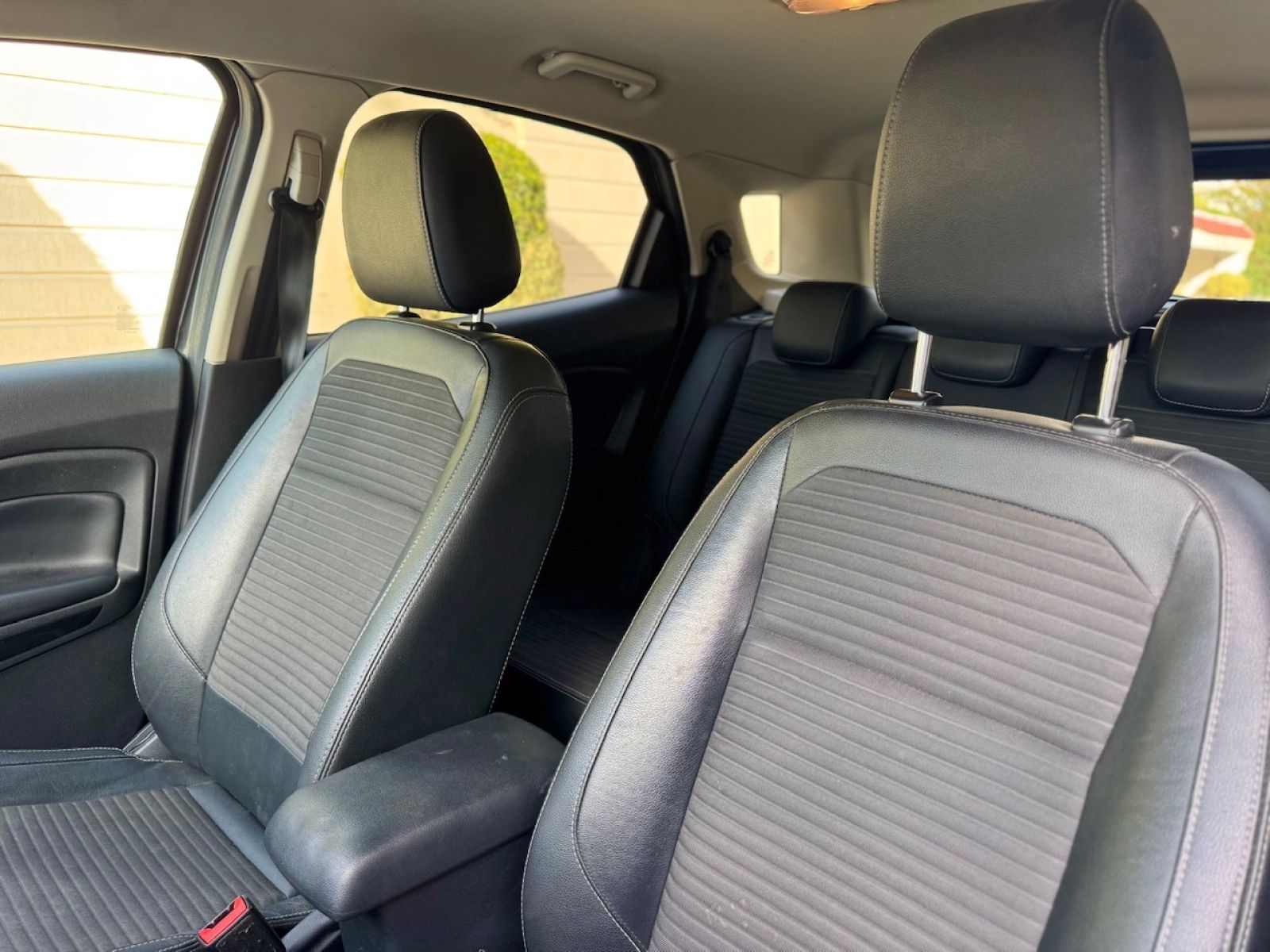 Ford Ecosport Titanium Plus à Tunis - Photo 13
