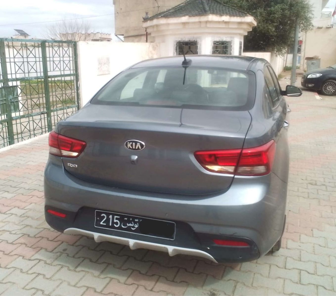 KIA Rio Berline LX à Beja - Photo 3