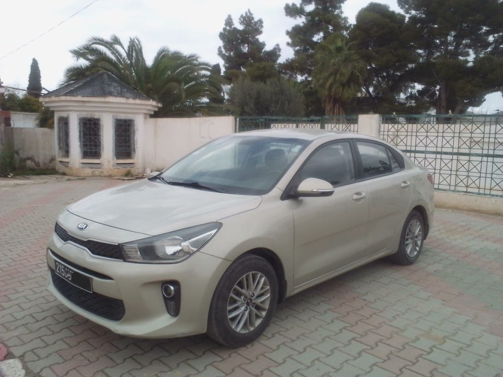 KIA Rio Berline LX à Beja - Photo 3