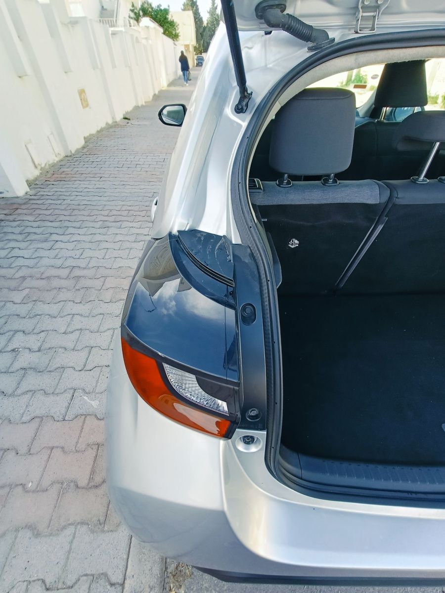 Toyota Yaris France à Tunis - Photo 16