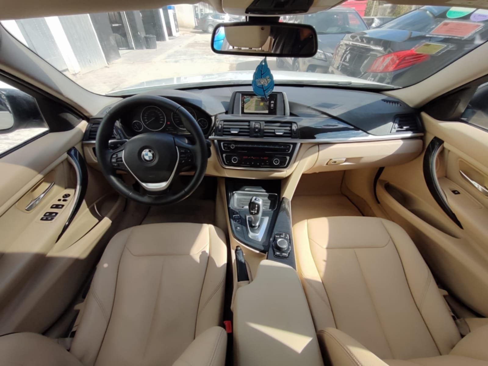 BMW Série 3 Confort Luxury Line à Ariana - Photo 8