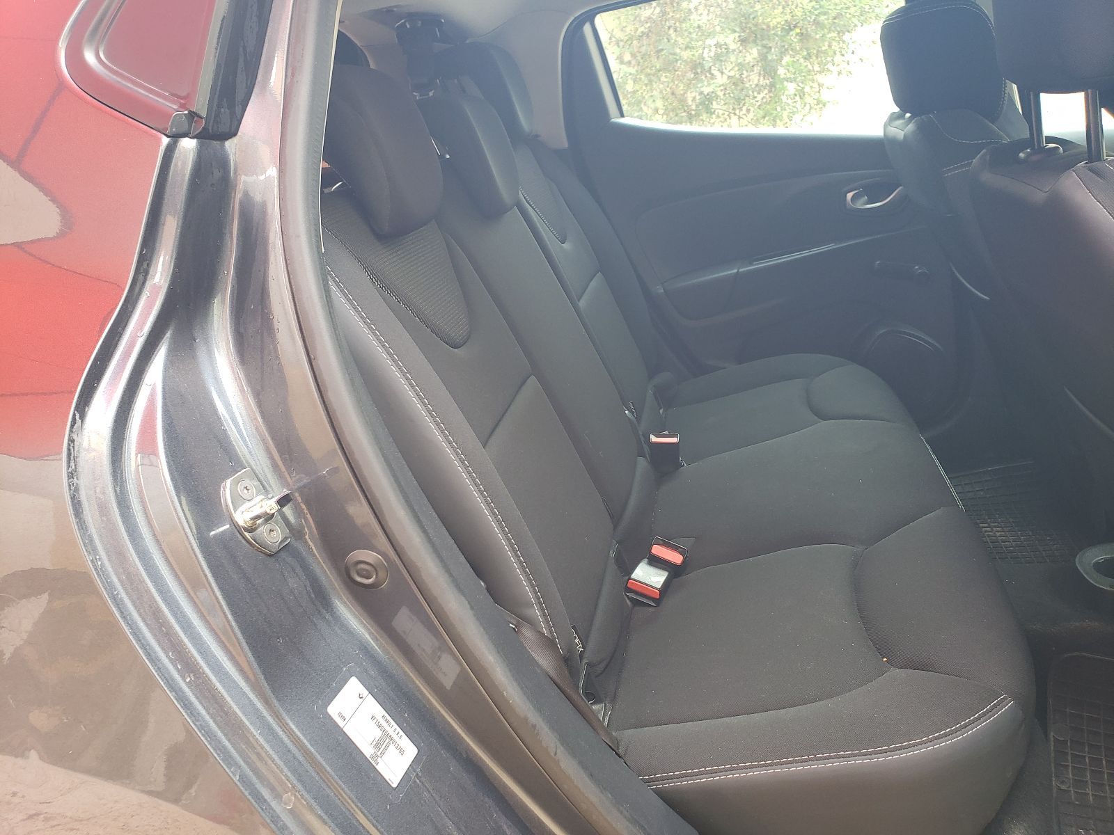 Renault Clio à Tunis - Photo 2
