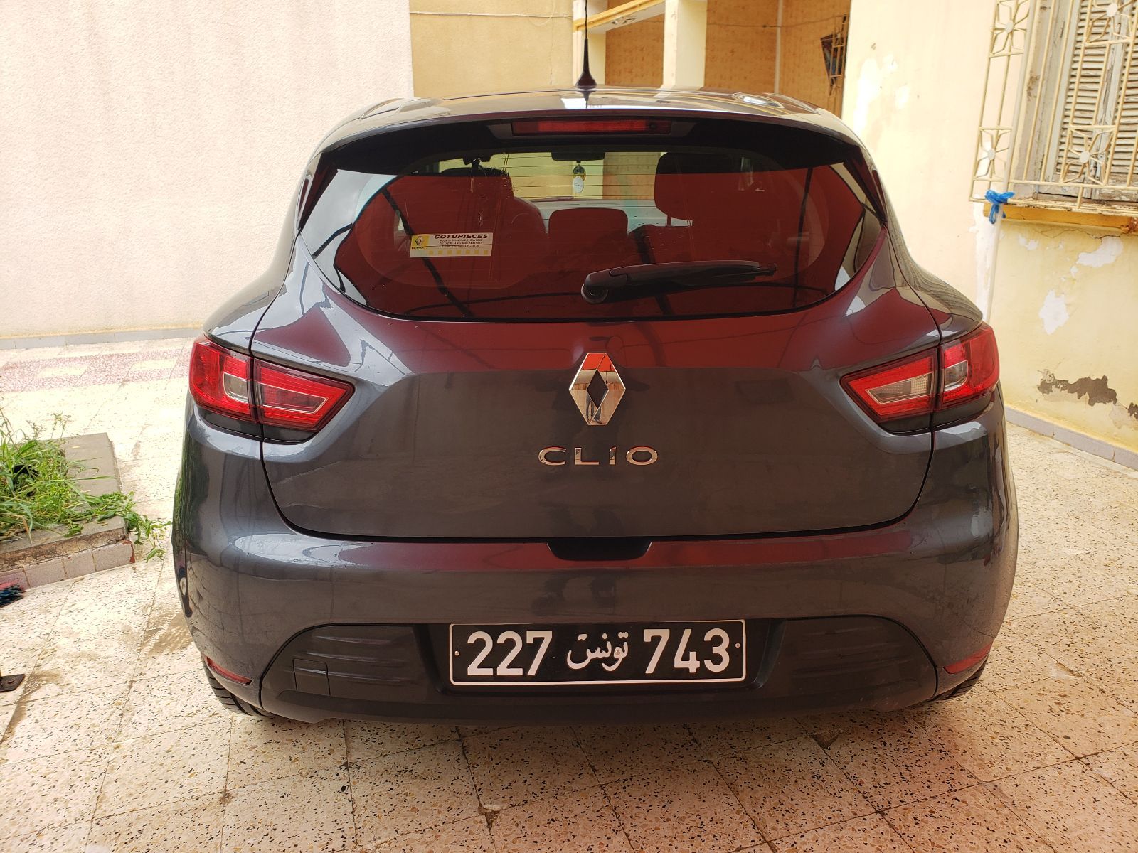 Renault Clio à Tunis - Photo 9