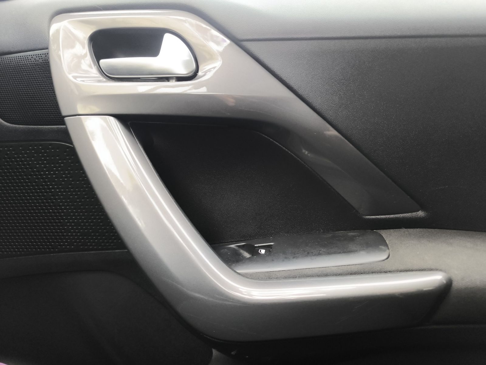 Peugeot 2008 Allure Toit Cielo à Ben Arous - Photo 22