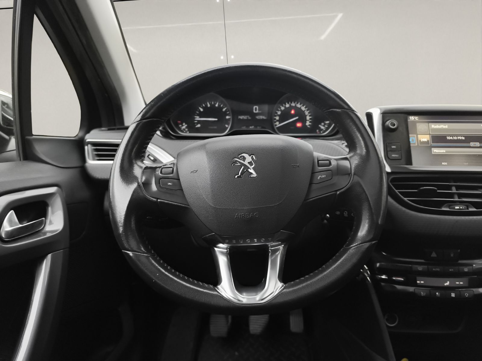 Peugeot 2008 Allure Toit Cielo à Ben Arous - Photo 10