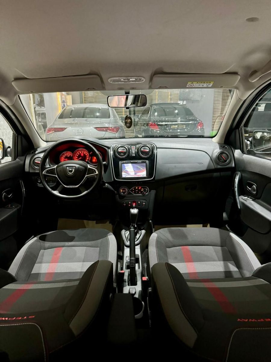 Dacia Sandero Stepway à Nabeul - Photo 9
