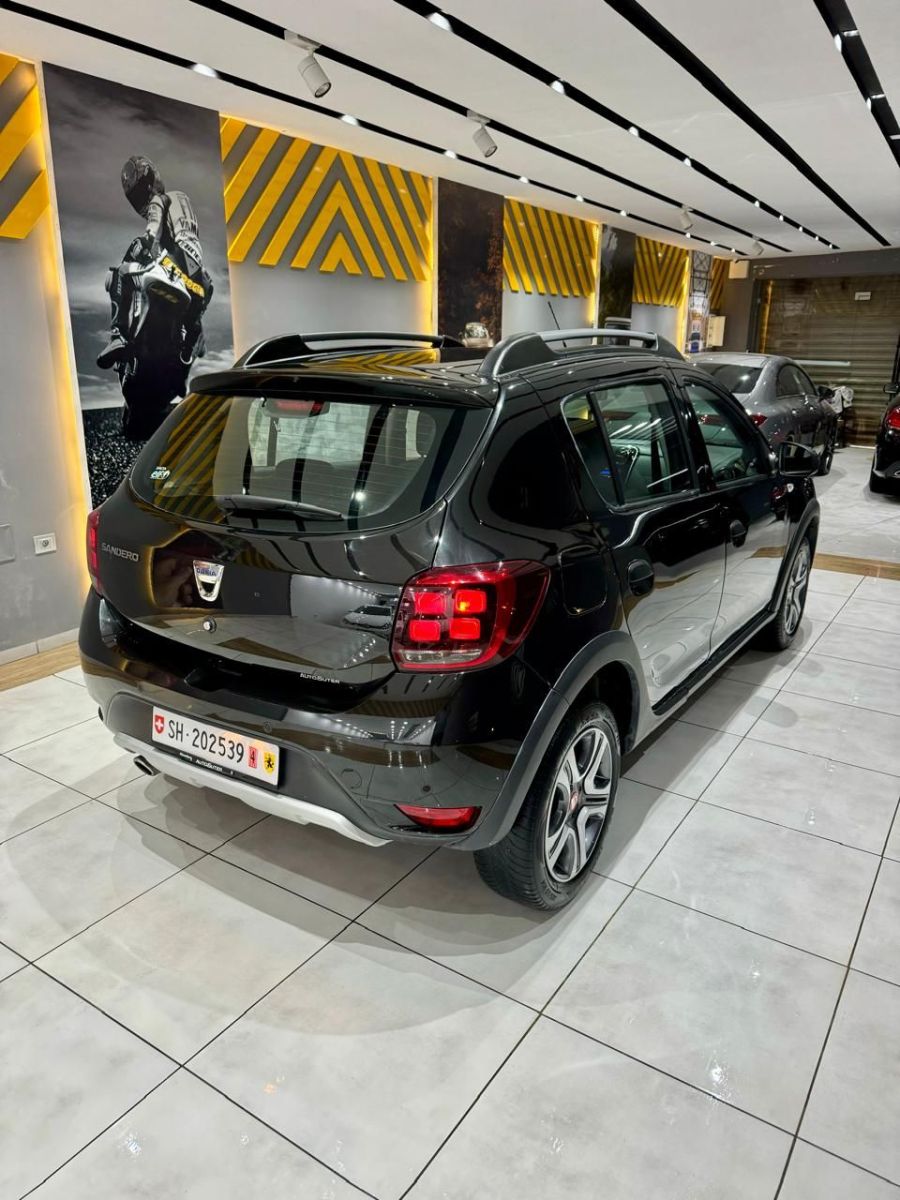 Dacia Sandero Stepway à Nabeul - Photo 5