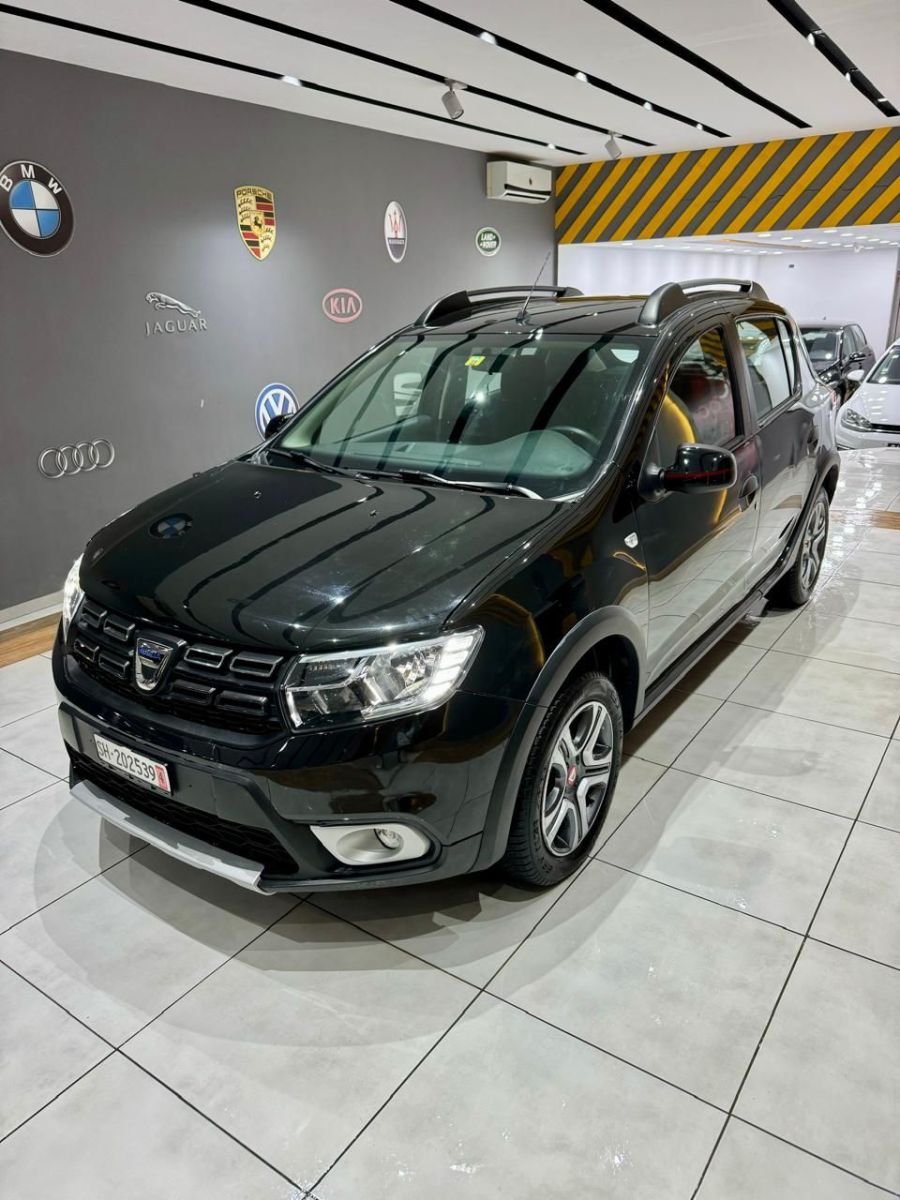 Dacia Sandero Stepway à Nabeul - Photo 2