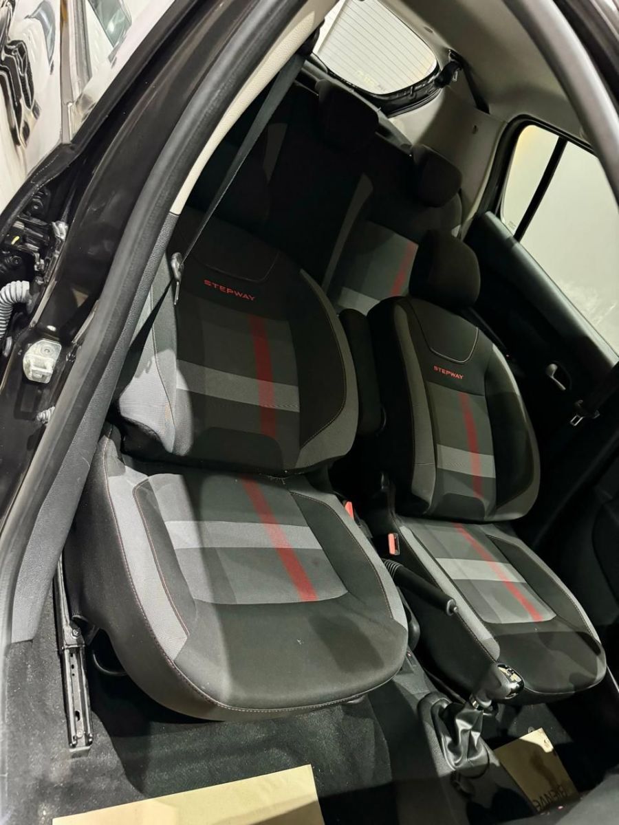 Dacia Sandero Stepway à Nabeul - Photo 18
