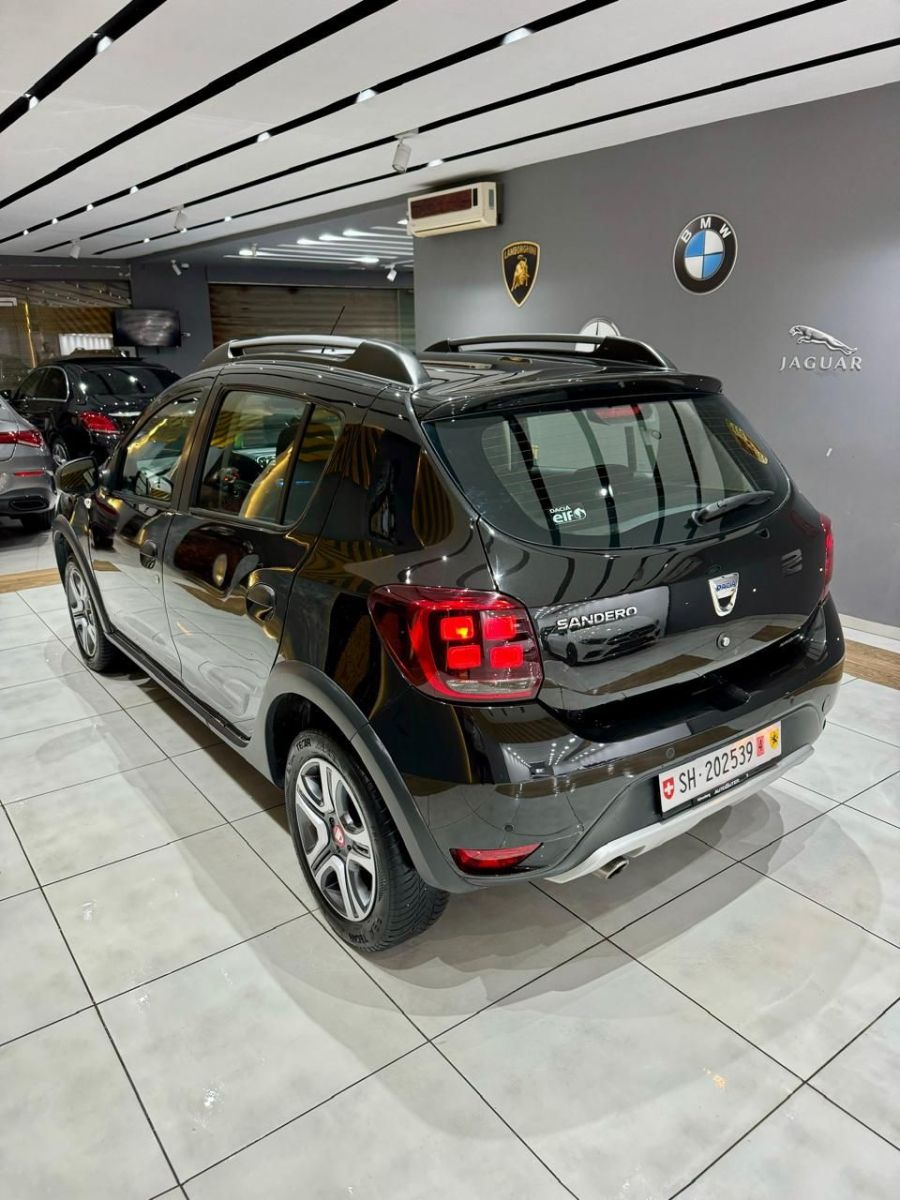 Dacia Sandero Stepway à Nabeul - Photo 4