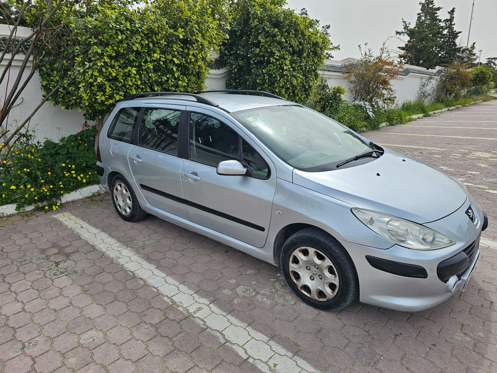 Peugeot 307 à Gafsa - Photo 2