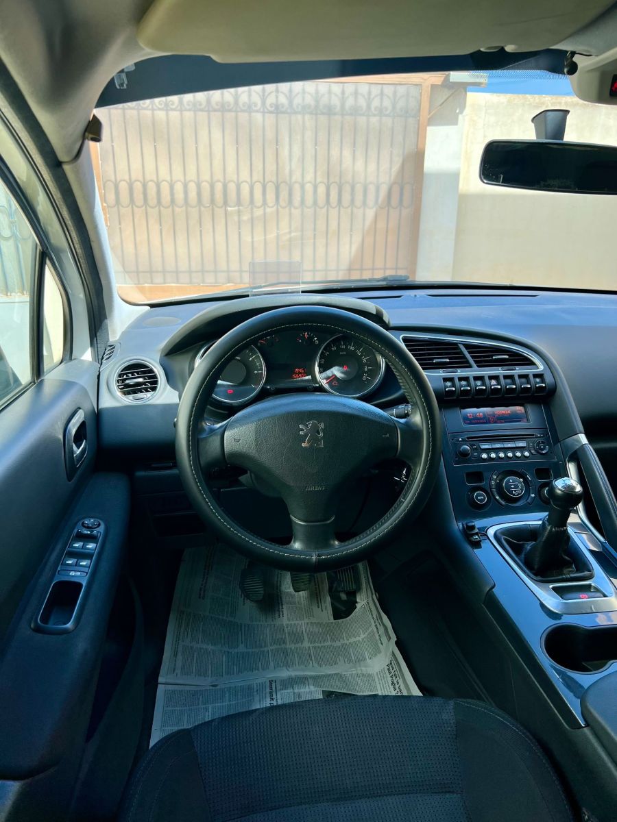 Peugeot 3008 Premium Blanc nacré à Nabeul - Photo 7