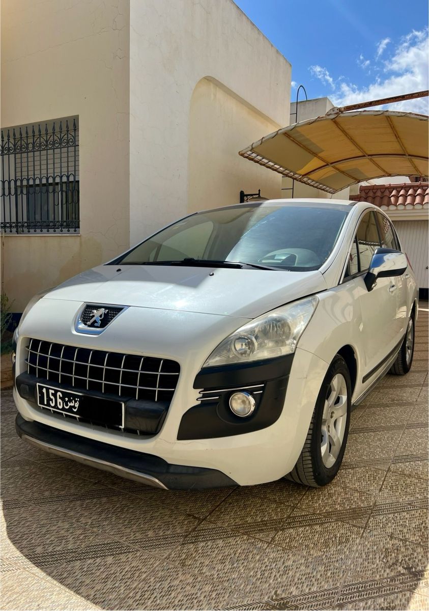 Peugeot 3008 Premium Blanc nacré à Nabeul - Photo 1