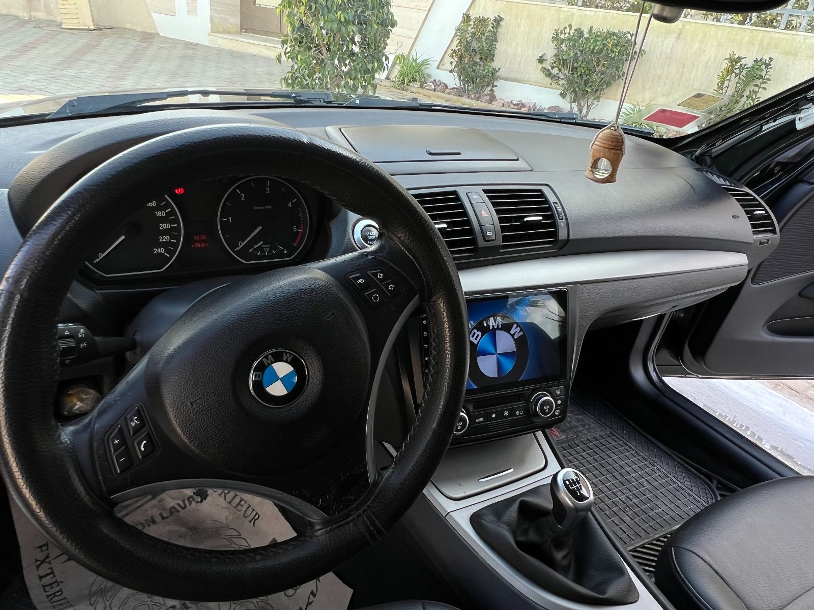 BMW Série 1 à Tunisie - Photo 14