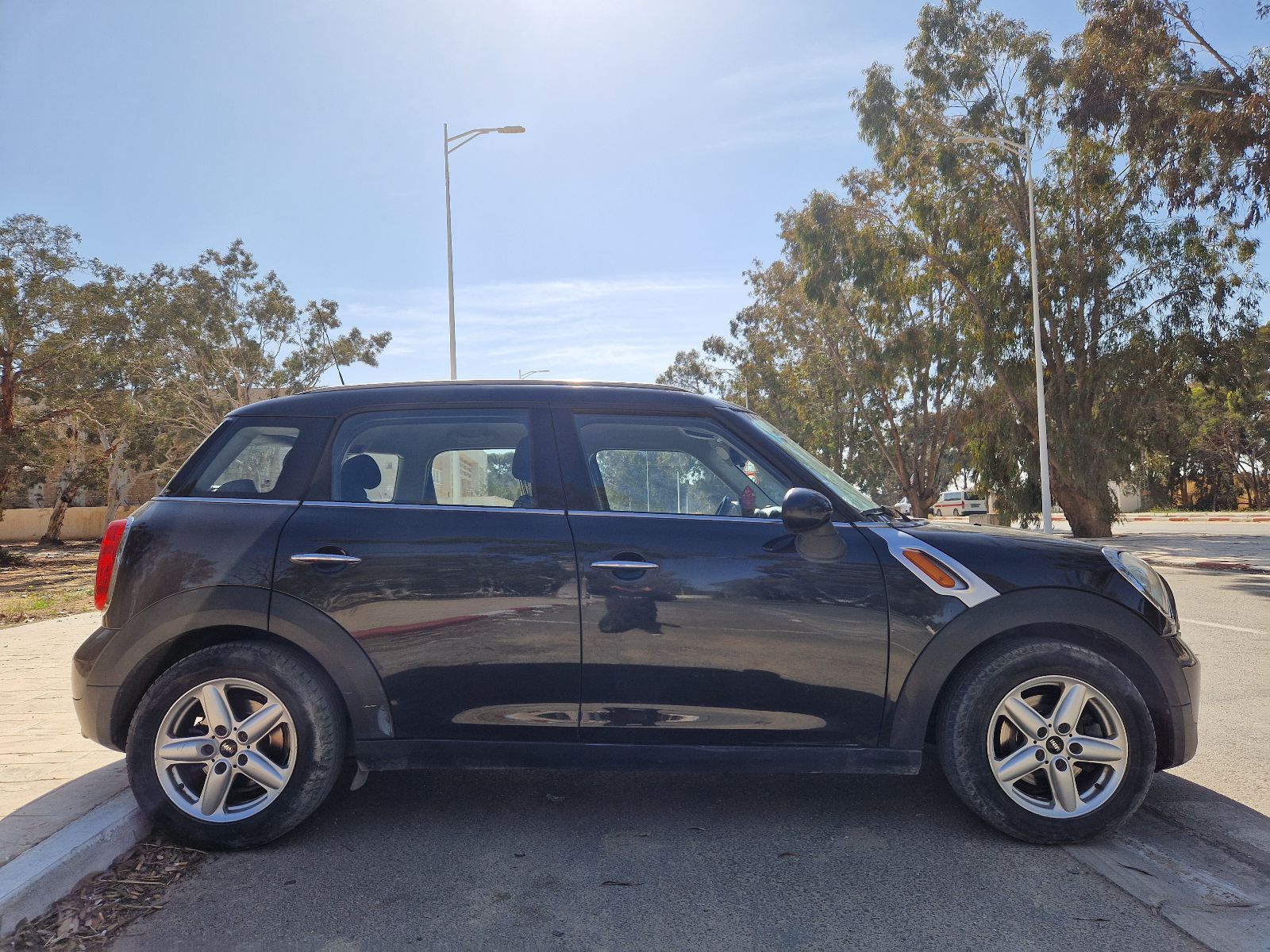 Mini Countryman Business à Ariana - Photo 2