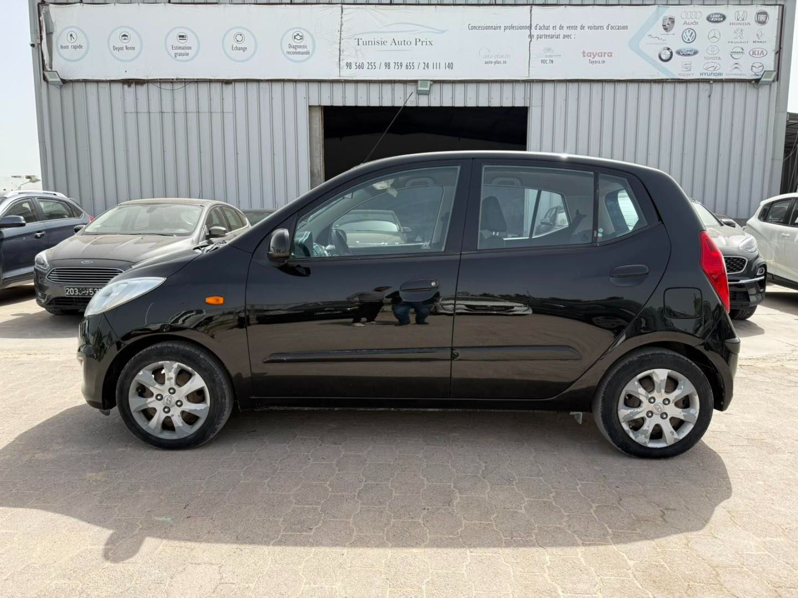 Hyundai i10 à Tunis - Photo 1