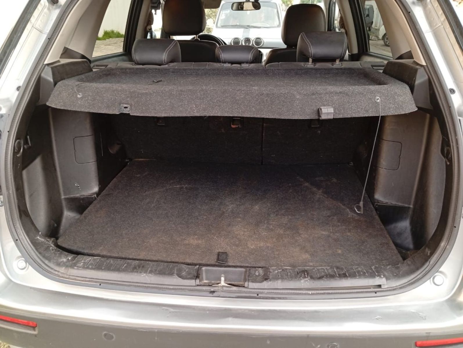 Suzuki Vitara à Ben Arous - Photo 3