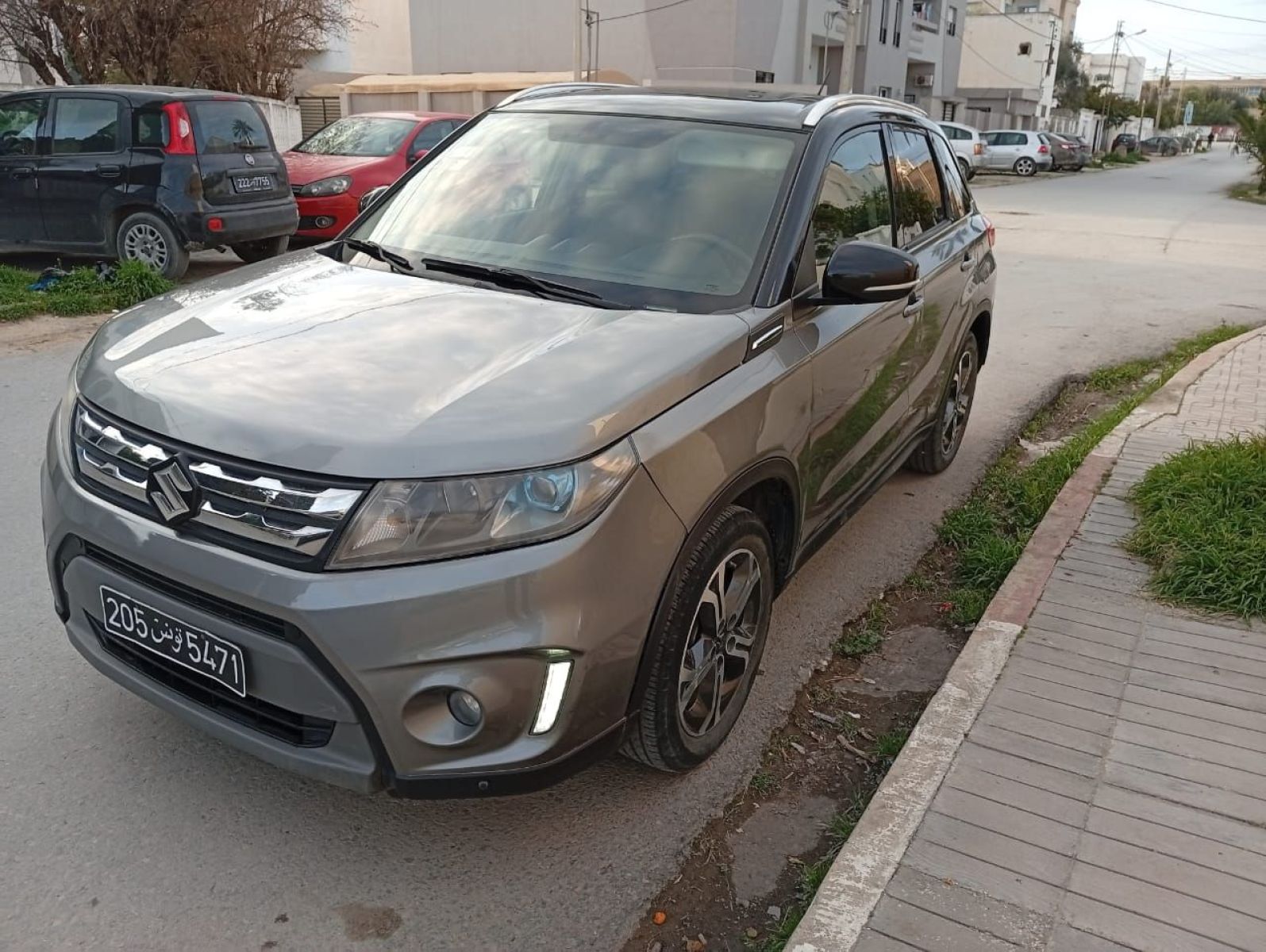 Renault Clio 3 GAMME EDITION série 155تسجيل أول 