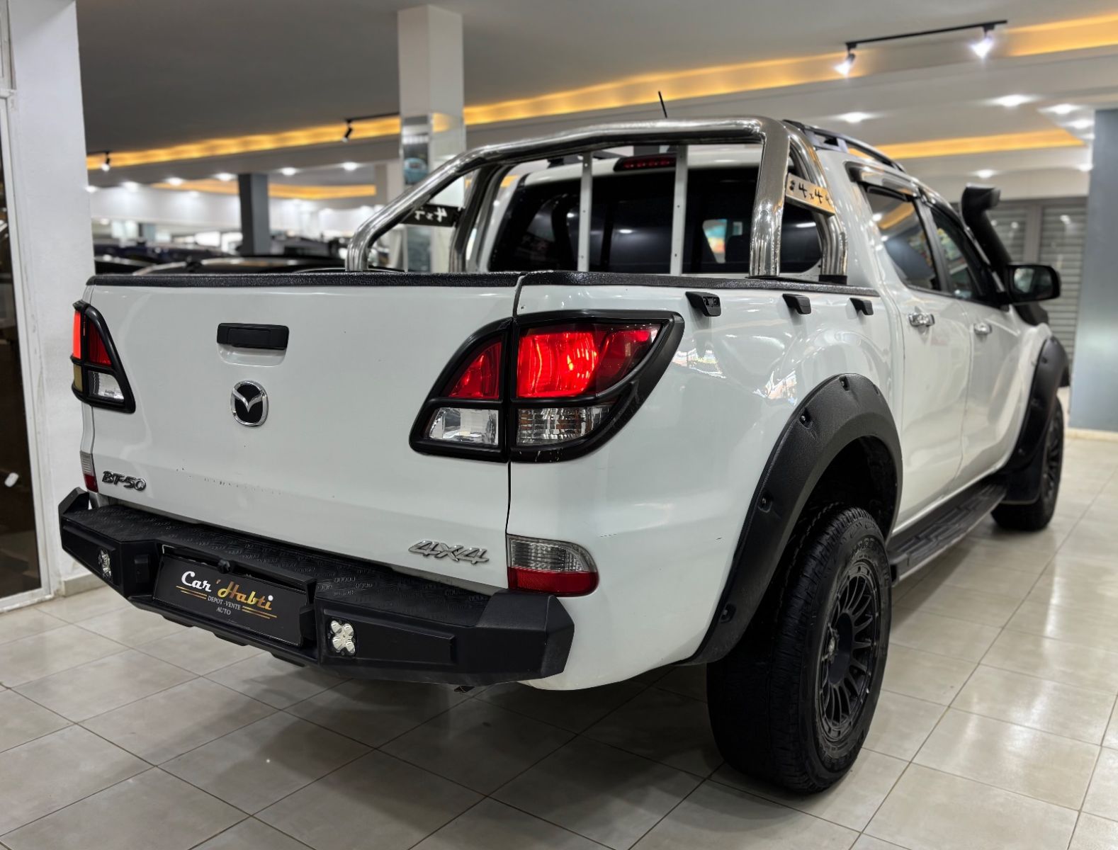 Mazda BT-50 à Gafsa - Photo 5