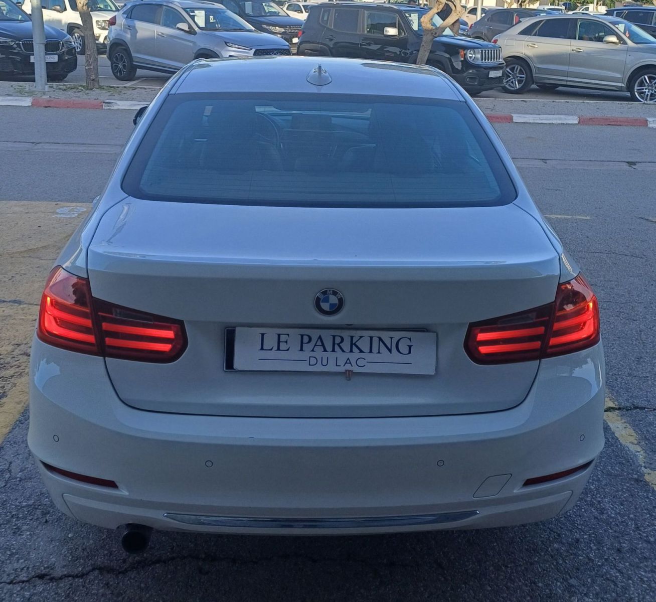 BMW Série 3 à Tunis - Photo 3
