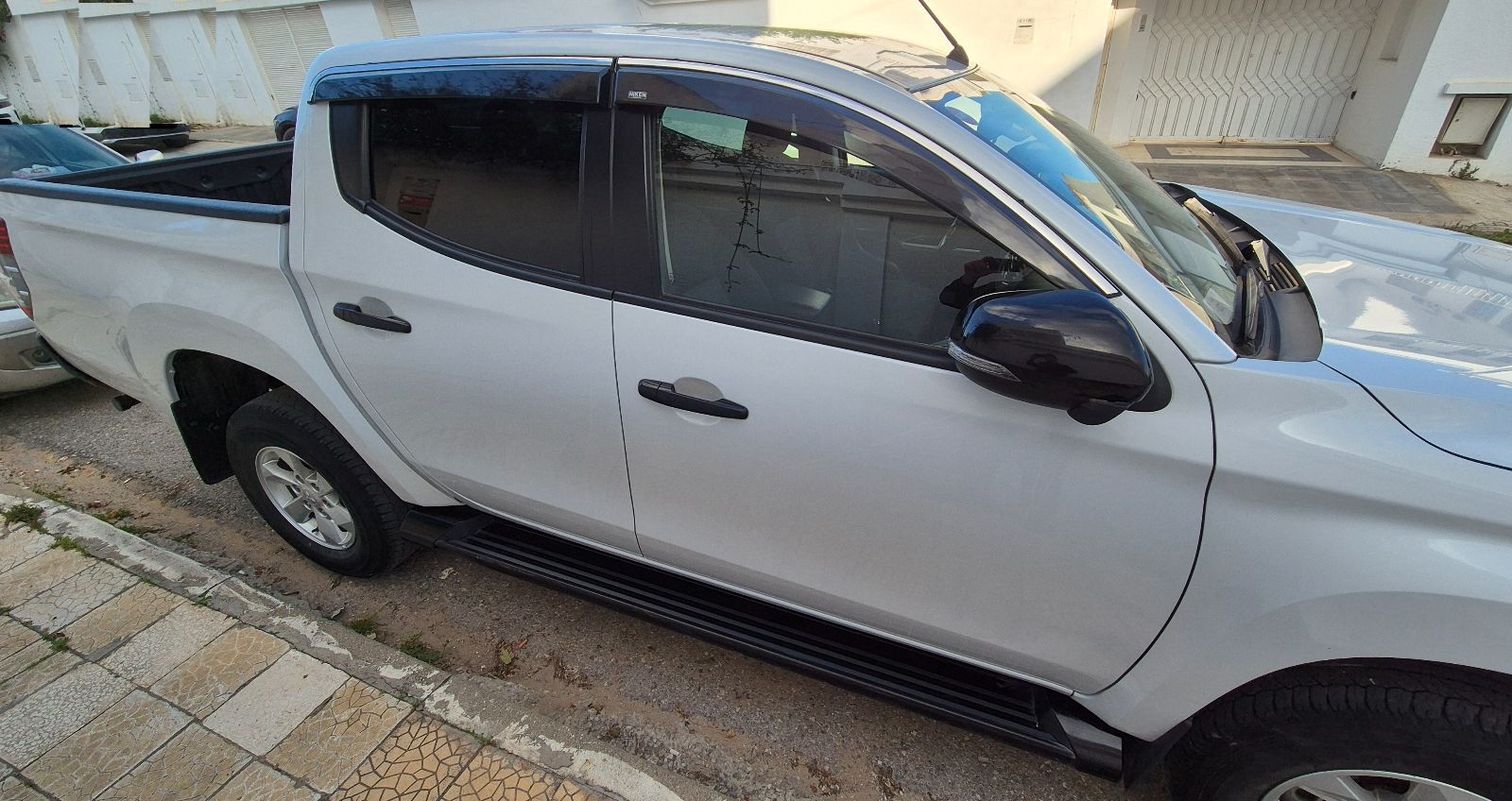 Mitsubishi L200 Sportero à Tunis - Photo 3