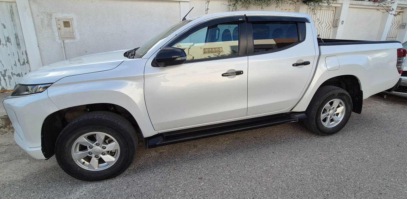 Mitsubishi L200 Sportero à Tunis - Photo 6