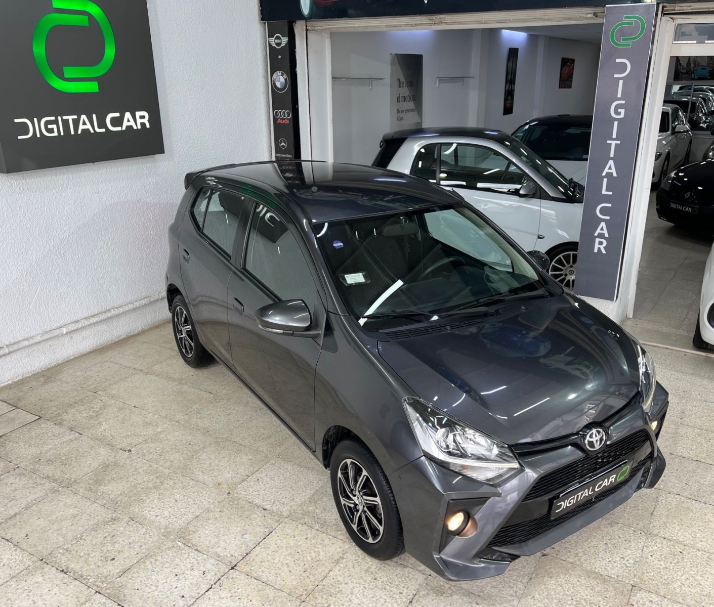 Toyota Agya à Tunis - Photo 5