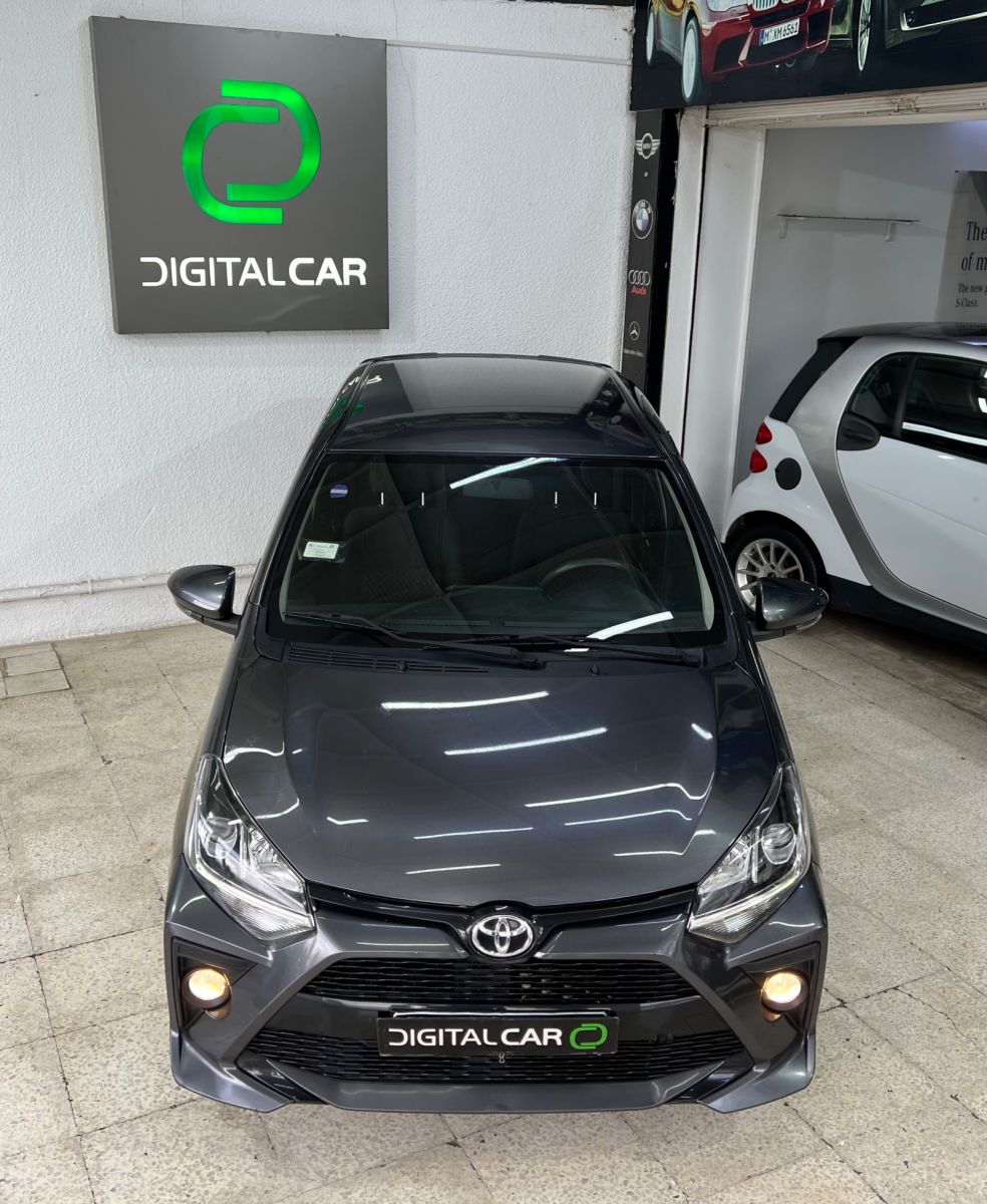 Toyota Agya à Tunis - Photo 6