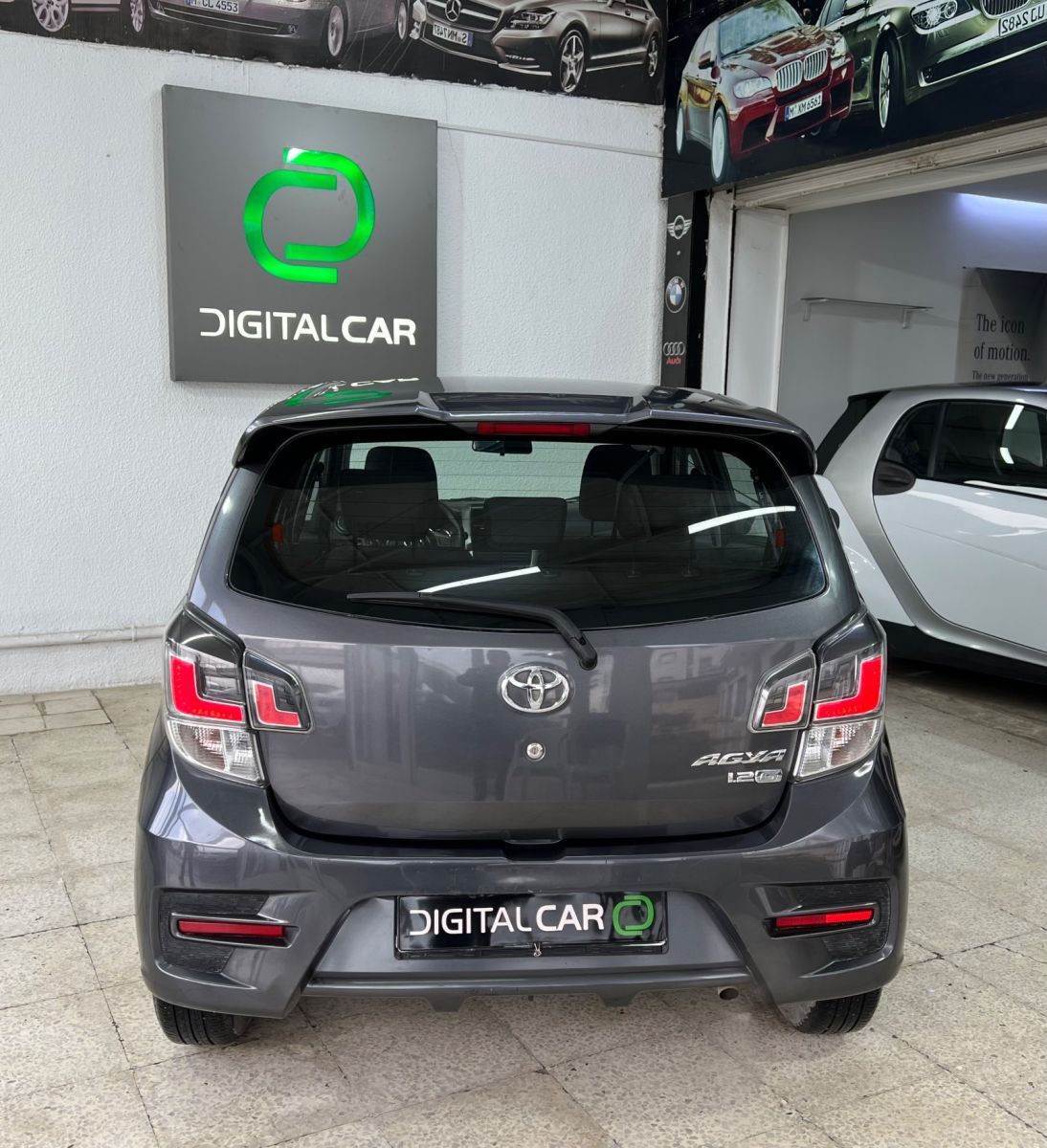 Toyota Agya à Tunis - Photo 7