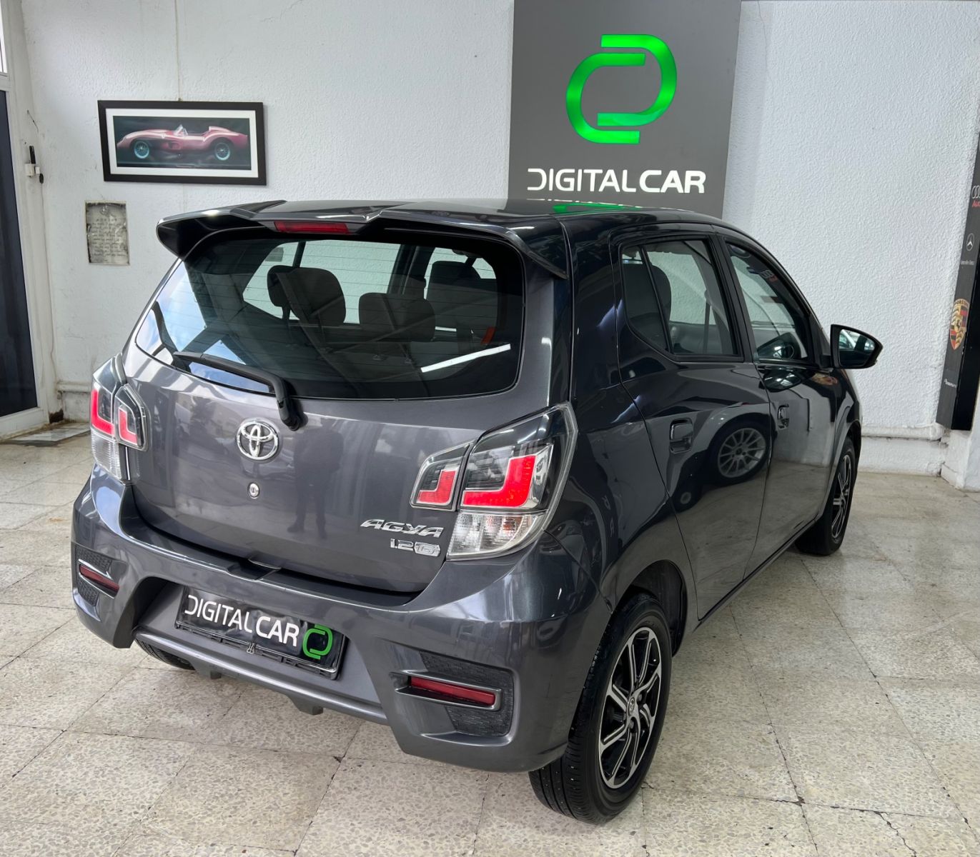 Toyota Agya à Tunis - Photo 9