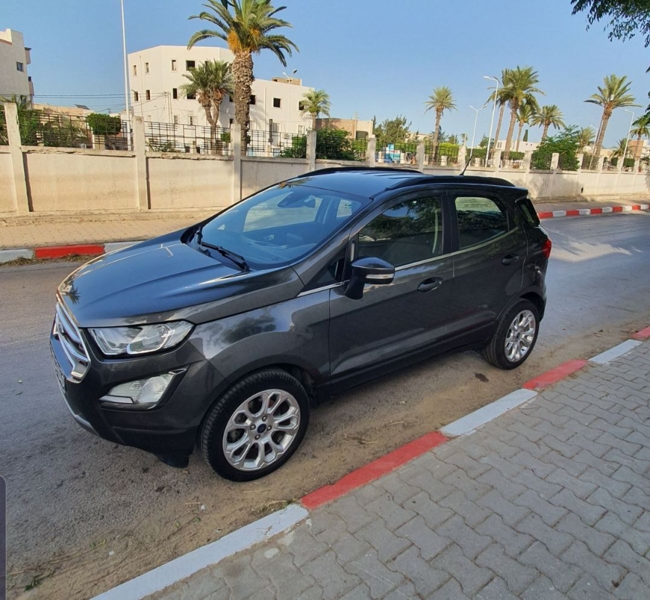 Ford Ecosport Titanium à Nabeul - Photo 5
