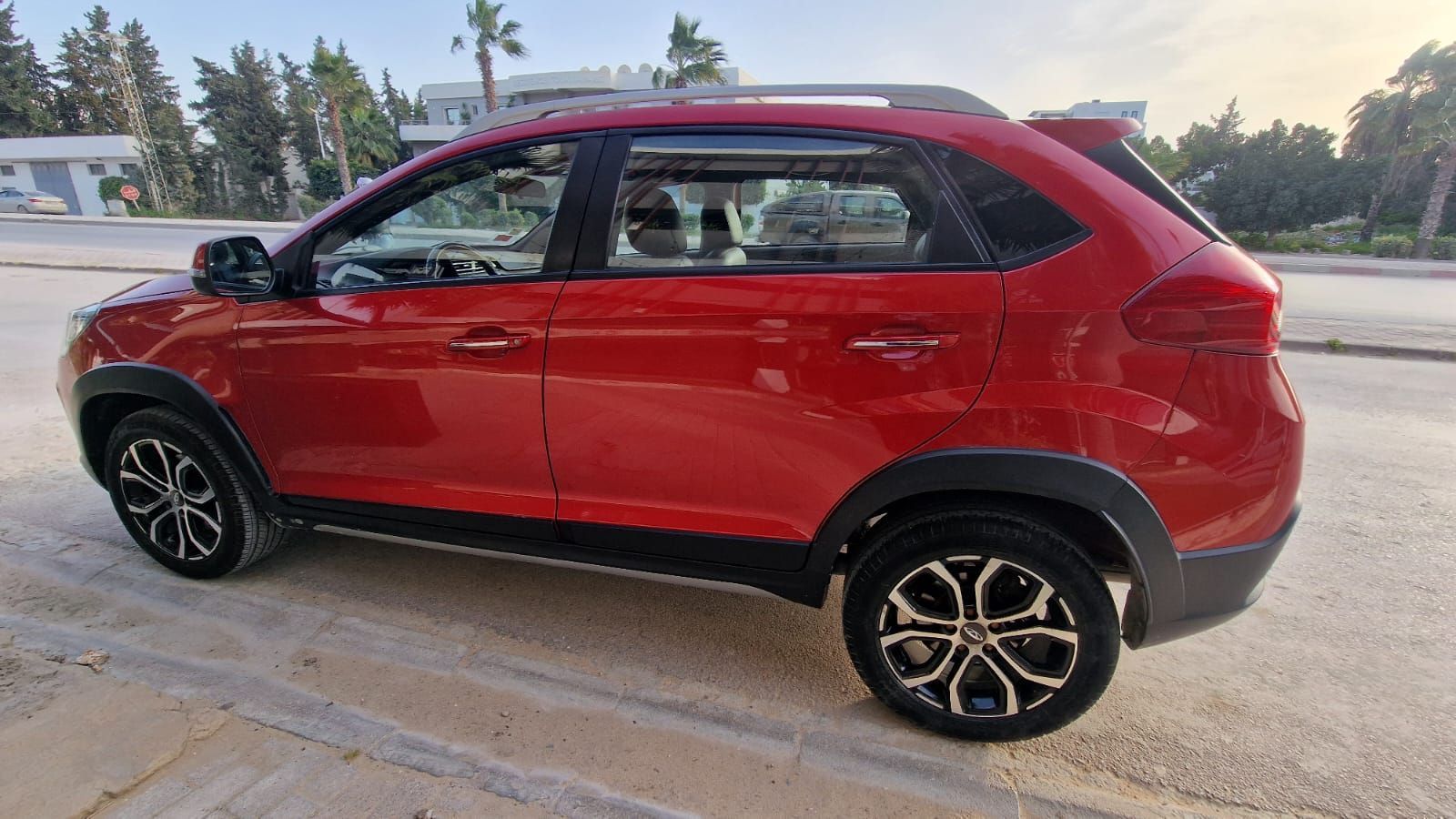 Chery Tiggo 2 Confort à Ariana - Photo 2