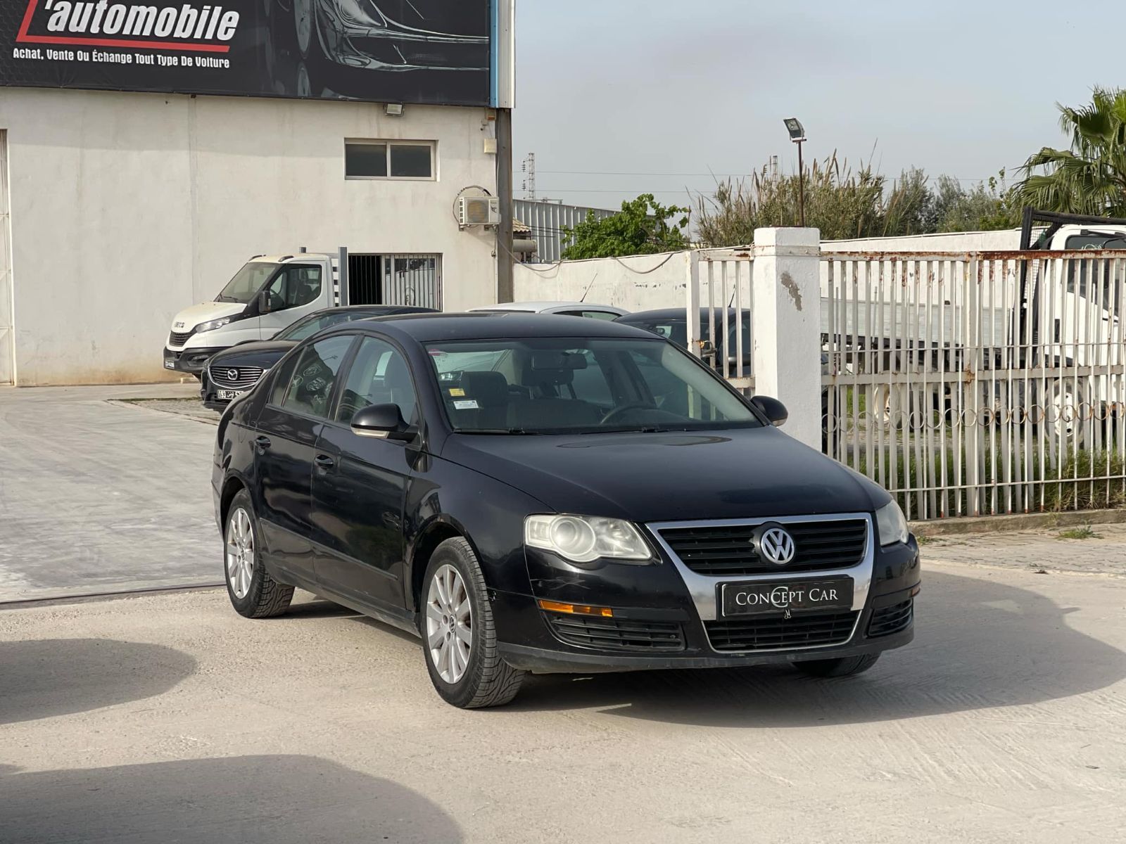 Volkswagen Passat à Nabeul - Photo 1