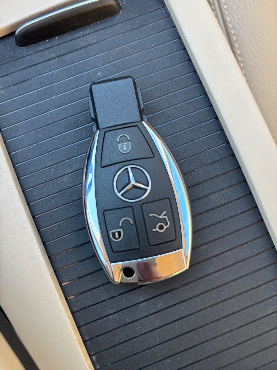 Mercedes-Benz Classe E Avantgarde à Ben Arous - Photo 1