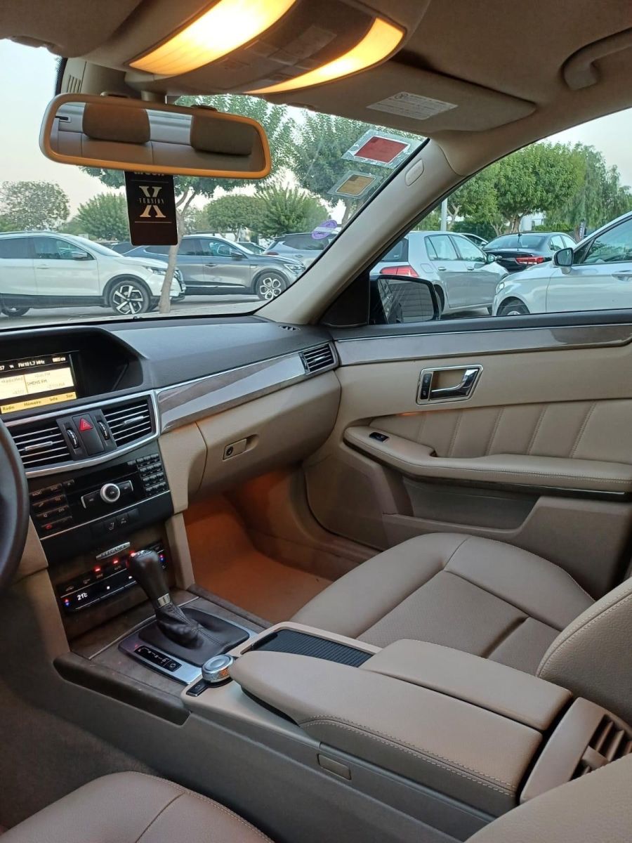 Mercedes-Benz Classe E Avantgarde à Ben Arous - Photo 11