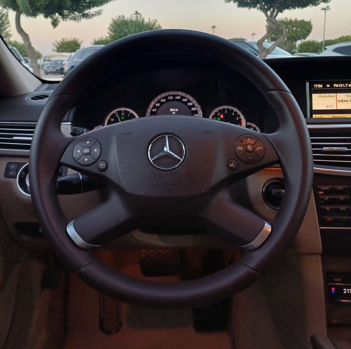 Mercedes-Benz Classe E Avantgarde à Ben Arous - Photo 7